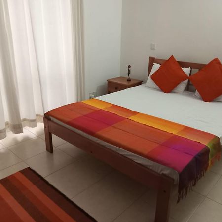Chelsea Villa Bnb Kolombo Zewnętrze zdjęcie